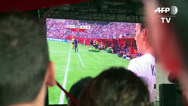 Fans celebrate as USA crush Japan 5-2 to win Women's World Cup