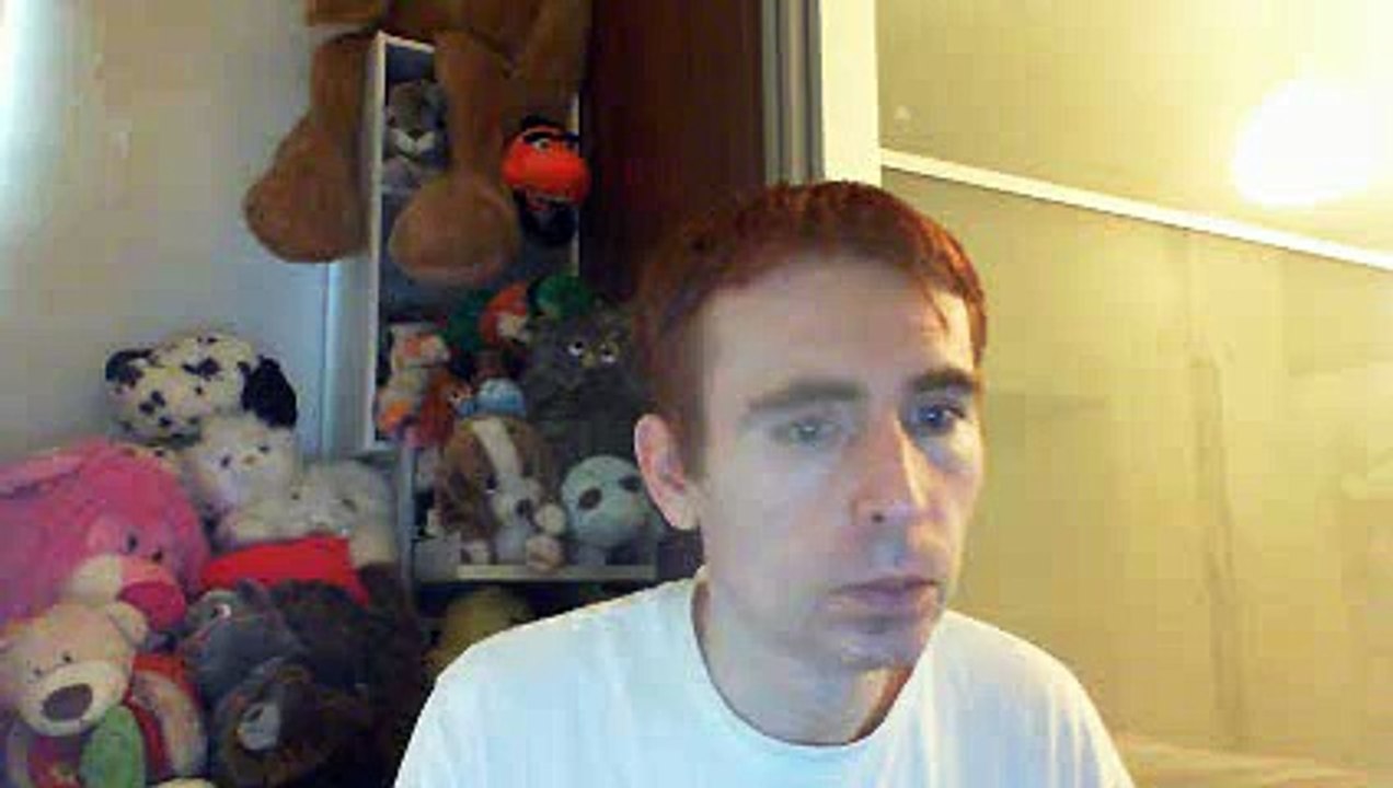 Wiwi égratigne "merci ma chance" de René Simard