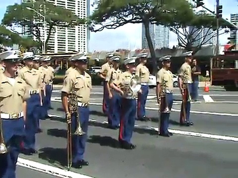 Aloha Week Parade 2009 USMC Marching Band