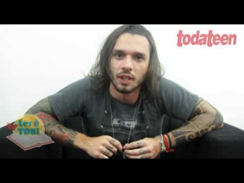 Fi da NX Zero apoia a campanha Ler é TDB!