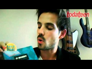 Vitor Bellote, baixista da Banda Valetes,  apóia a campanha Ler é TDB!