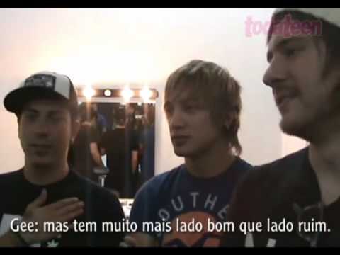 todateen - NX Zero responde perguntas de leitoras