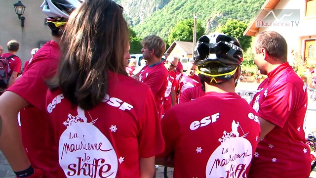 Montée des lacets de Montvernier par les moniteurs ESF de Maurienne