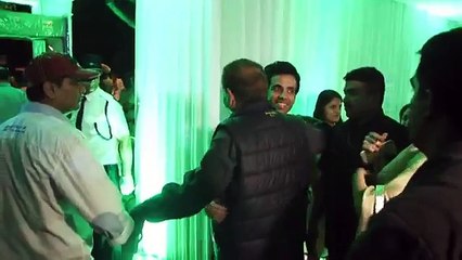 Baba Siddiqui's Iftaar Party with Salman & Jacqueline - Inside Video