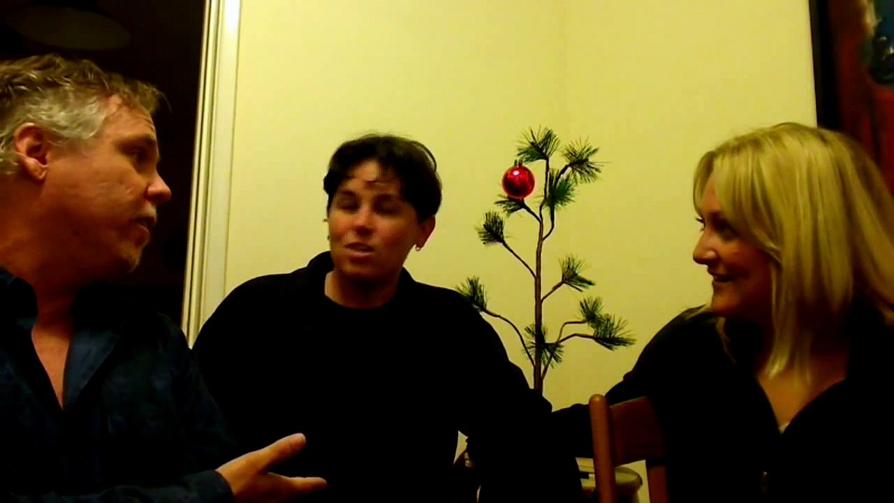 Mark Horvath w/ Becky Kanis & Beth Sandor of Common Ground last Christmas pitching 12for12k