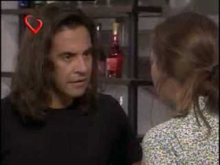 Collar de esmeraldas capitulo 37, Romina compasiva