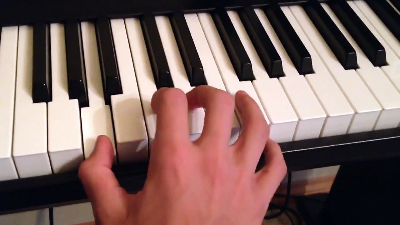 OMFG- Hello: Piano Tutorial EASY