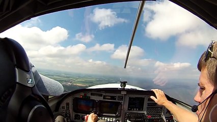 Flight to EAA Oshkosh 2014 Airshow - Arrival at Oshkosh 2014