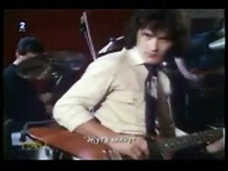 ŽUTA MINUTA - Nikad nije kasno (1981)