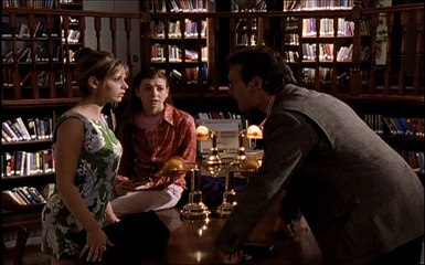 Buffy S01E05 Never Kill a Boy on the First Date