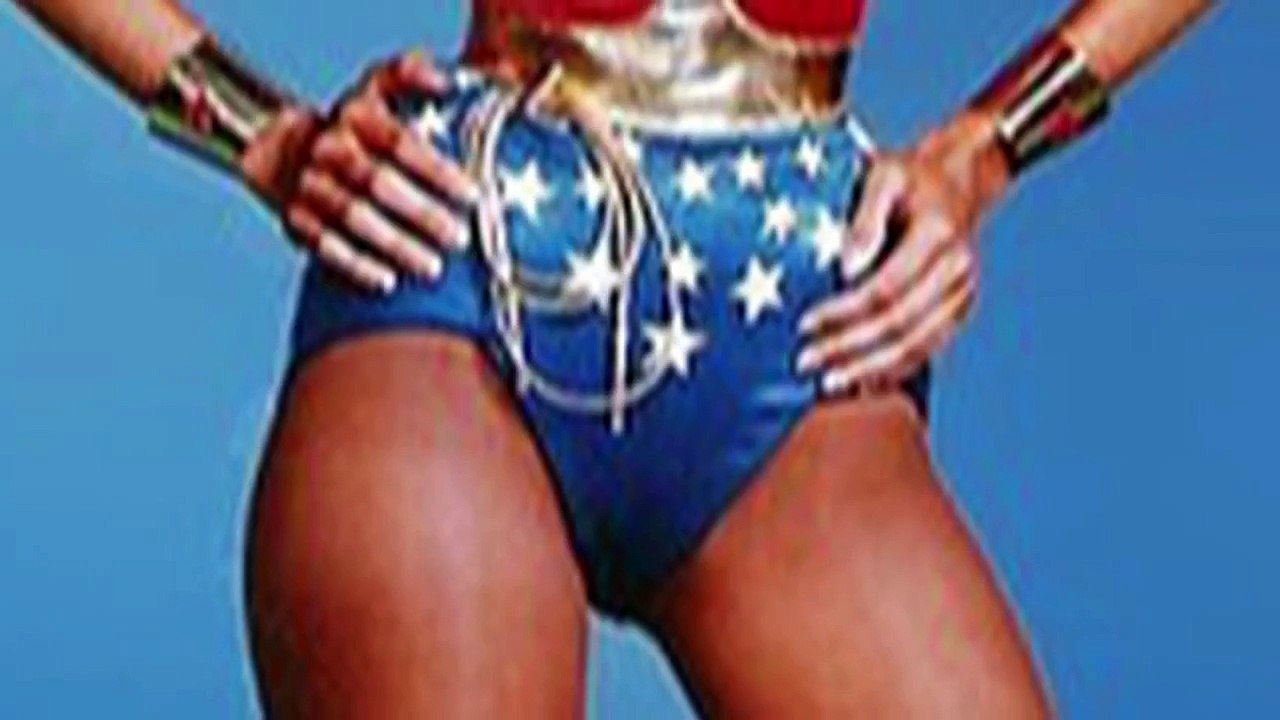 WONDER WOMAN First Look! Batman vs Superman Dawn of Justice