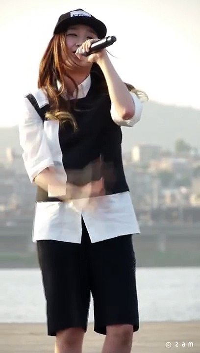 디아크 The Ark 유나킴 - T윤미래 Baby Bye Bye (반포한강공원 버스킹공연) 직캠 fancam