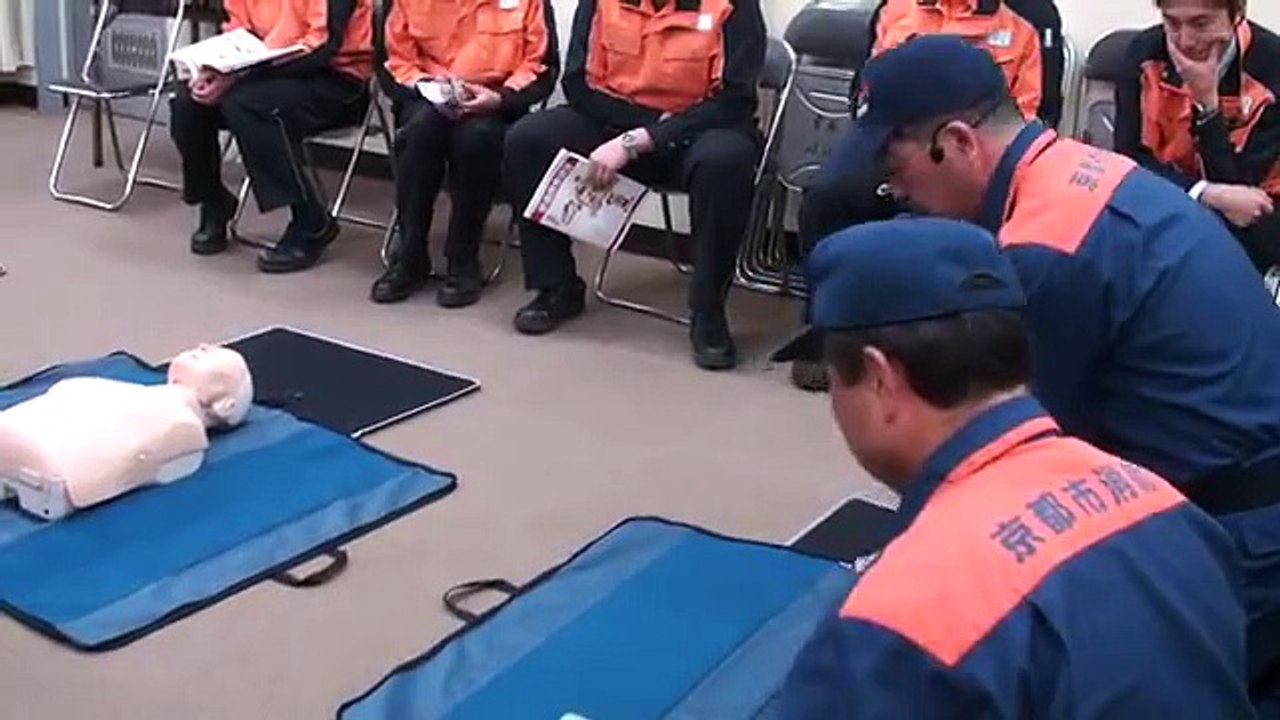 2013-1 AED使用方法　救命講習