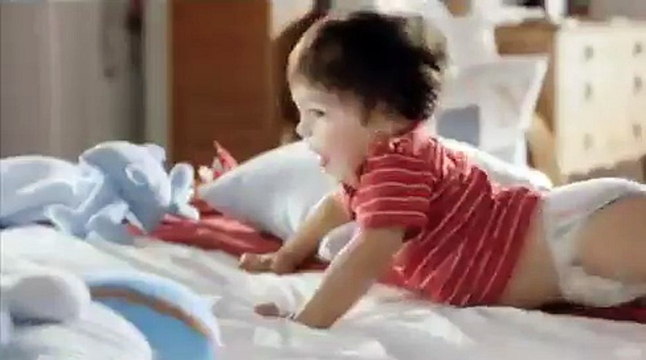 Nuevo Huggies Little Movers Slip-On