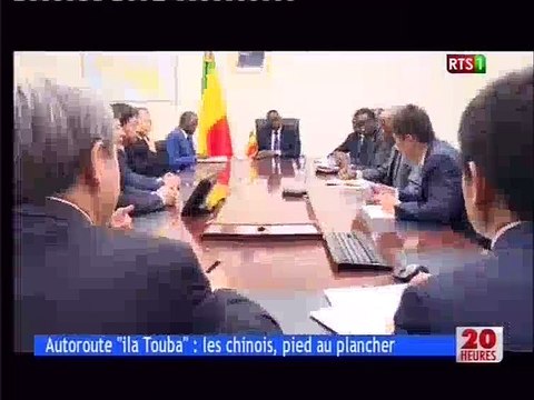 Autoroute ila Touba : les chinois,pied au planche