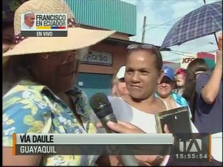 Así vivieron los creyentes el tránsito del Papa en Guayquil
