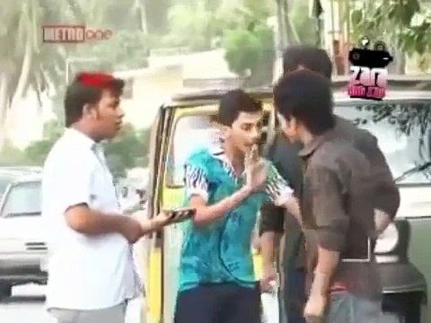 ZARA HUT KAY NEW MOBAIL CHORI 2015 PAKISTANI FUNNY CLIPS NEW LATEST