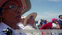 Fieles rezan con el papa en Guayaquil