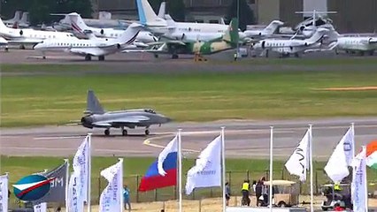 Pakistan Air Force JF-17 Thunder at Paris Air Show 2015 Day 2 -