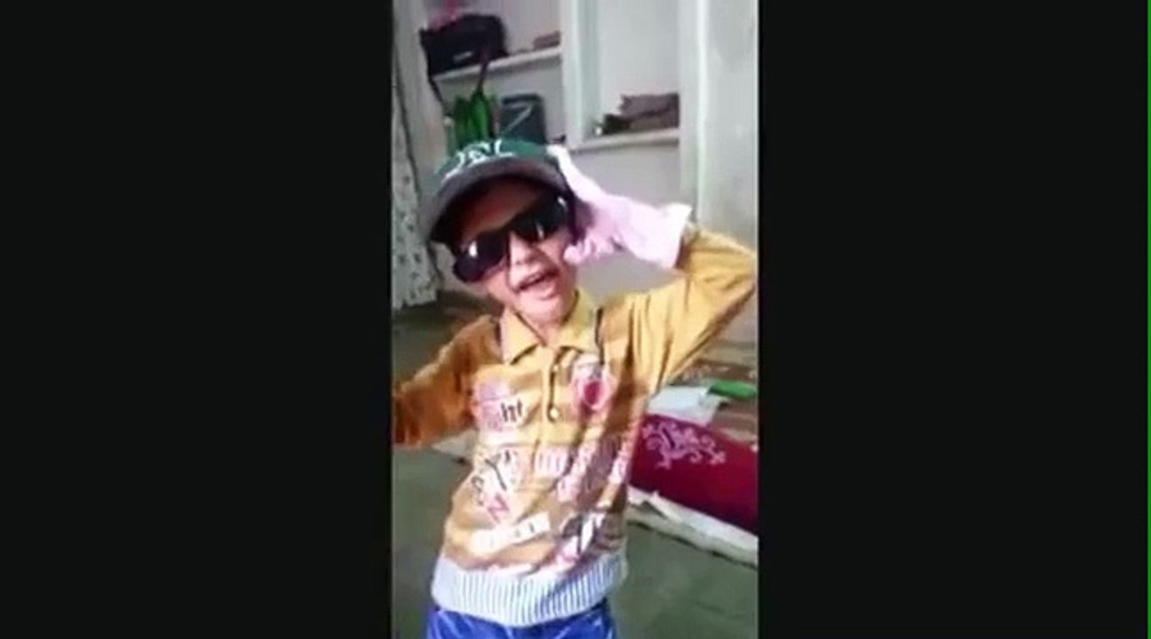 Naach Meri jaan, Fatta Fatt, Kishor Kumar Song
