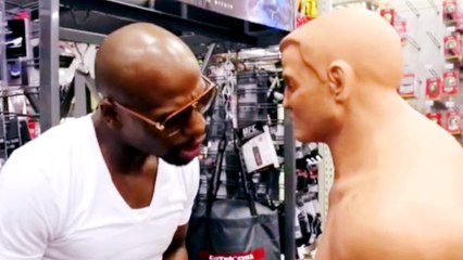 Manny Pacquiao Responds to Floyd Mayweather's Punching Dummy