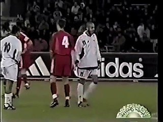 الساعدي القذافي الهرواك ولعب كرة القدم