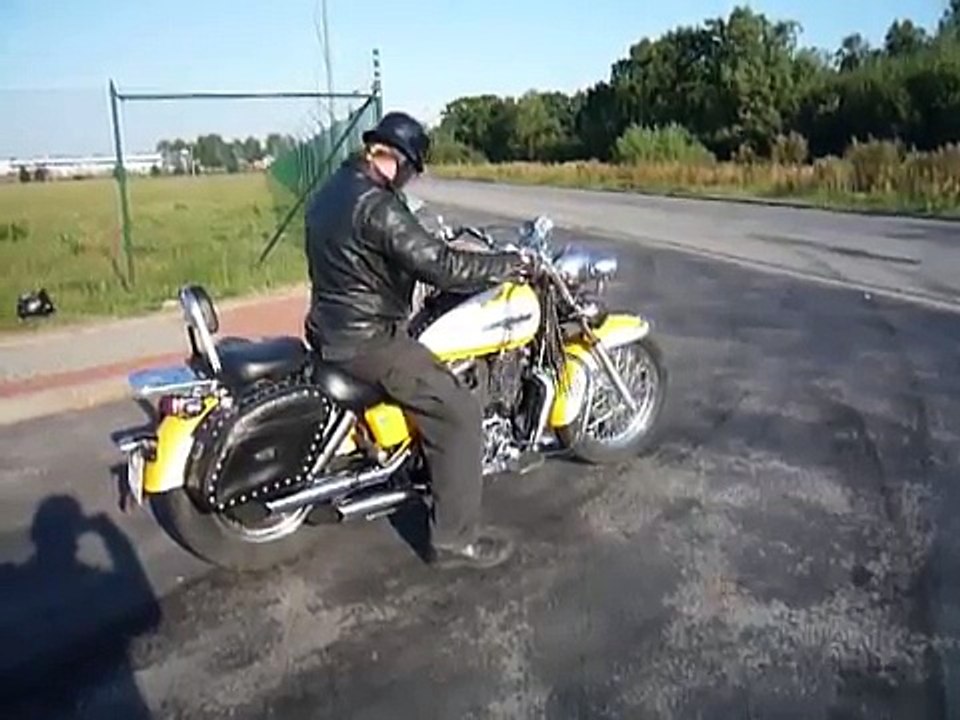 Honda VT 1100 Shadow ACE American Classic Edition ZALECAM PODGŁOSIĆ :)