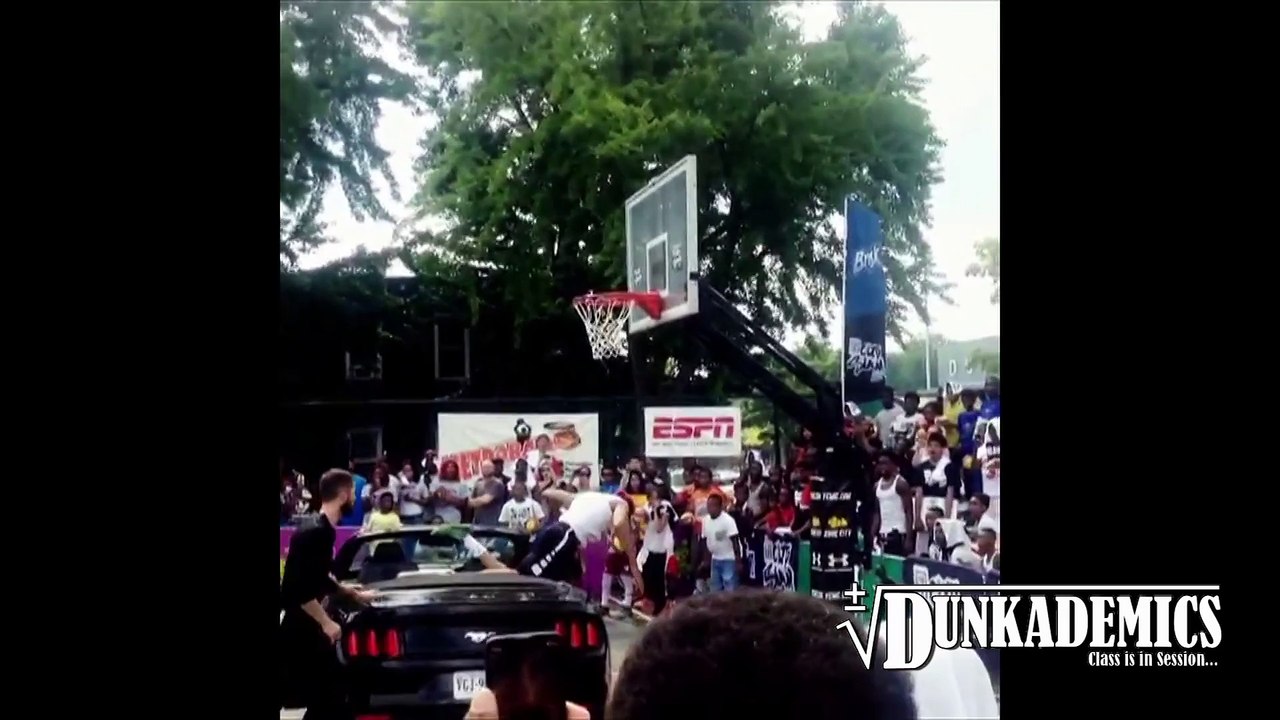 Un dunk au dessus d'un voiture bien raté - Fail dunk