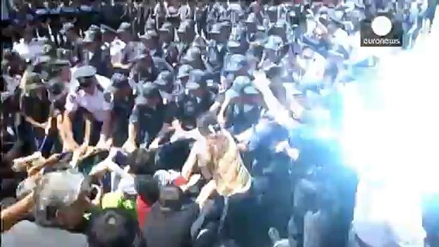 Armenia: sgomberati dalla polizia i manifestanti contro il carovita