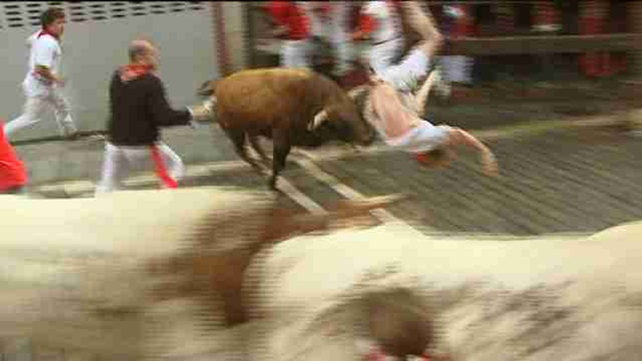 Tres heridos por asta de toro en el primer encierro de los sanfermines