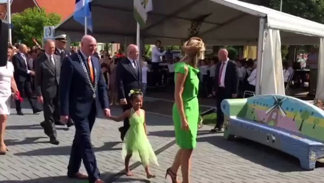 Maxima opent nieuw verpleegcentrum in Nieuwolda (vervolg) - RTV Noord