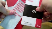 BlackBerry Bold 9930 Unboxing