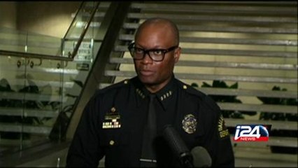 Dallas police headquarters come under fire