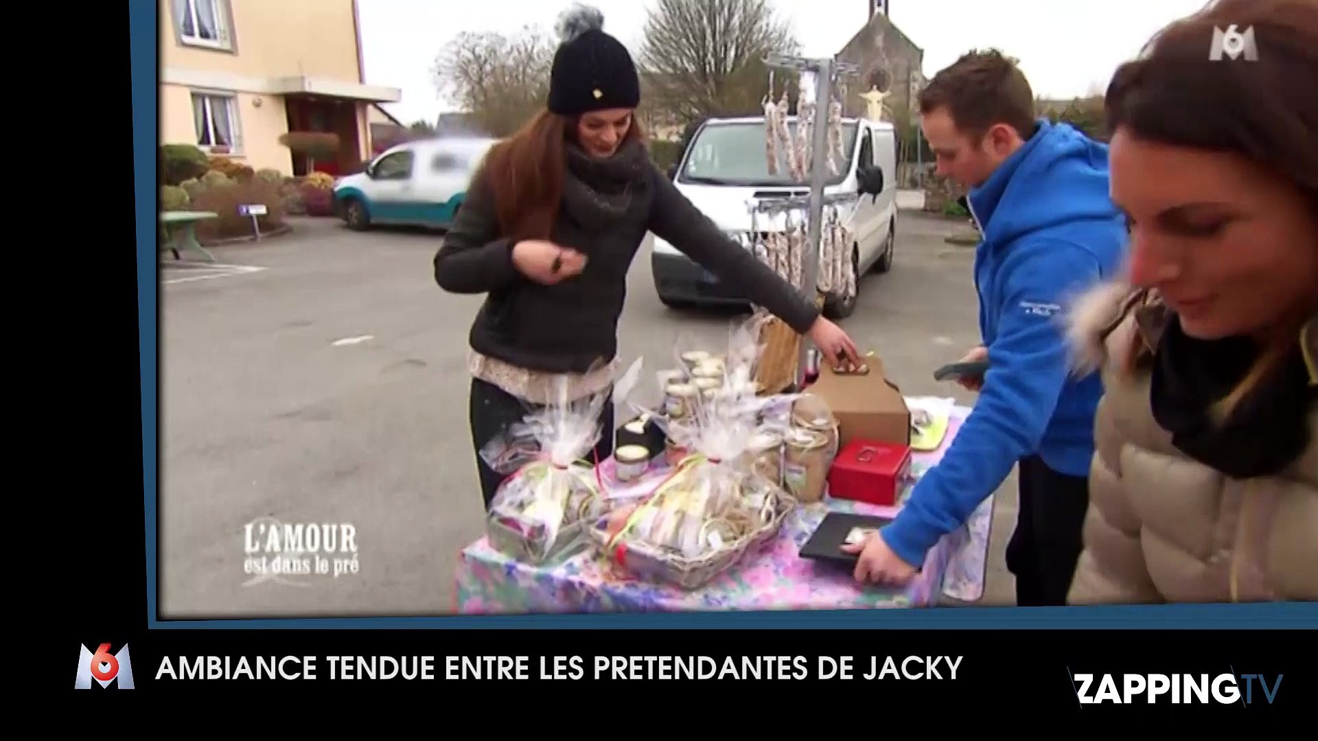 L Amour Est Dans Le Pre Jacky Gene Par Ses Pretendantes Kim Et Melodye Video Dailymotion