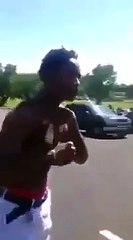 Black-Dude-Picked-a-Fight-With-The-Wrong-White-Kid.mp4