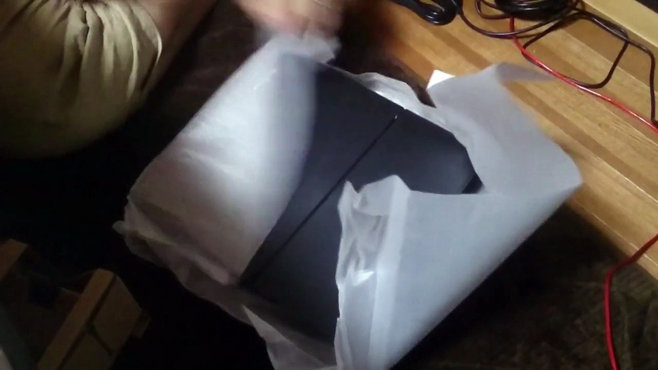 Déballage - Nouvelle PS4 Mate (Déballage par un Joueur Japonais)