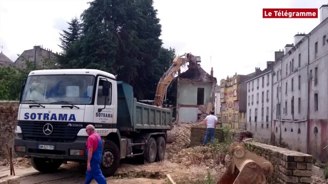 Quimperlé. Deux maisons démolies sur la rive de l'Isole