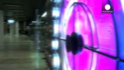 Neonazi-Satire "Heil" feiert in Karlsbad Premiere