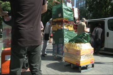 Donan 6 toneladas de alimentos a comedor social