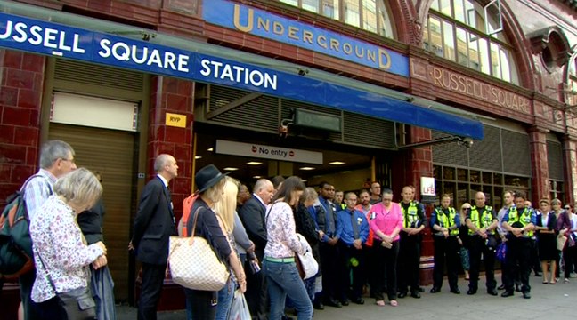 Londres se fige pendant une minute en souvenir des attentats