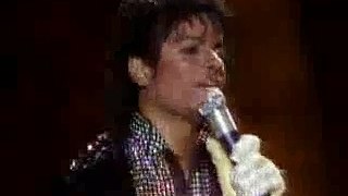 Moonwalk - Michael  Jackson Live Performance