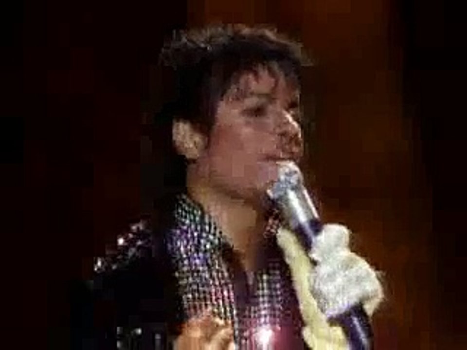 Moonwalk - Michael  Jackson Live Performance