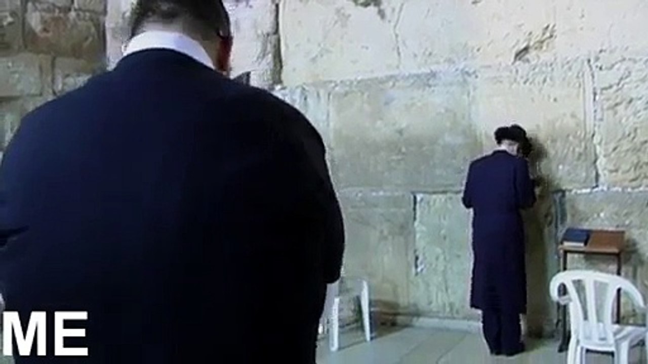 Jews of London Asking God to send Dajjal Most Watch Video