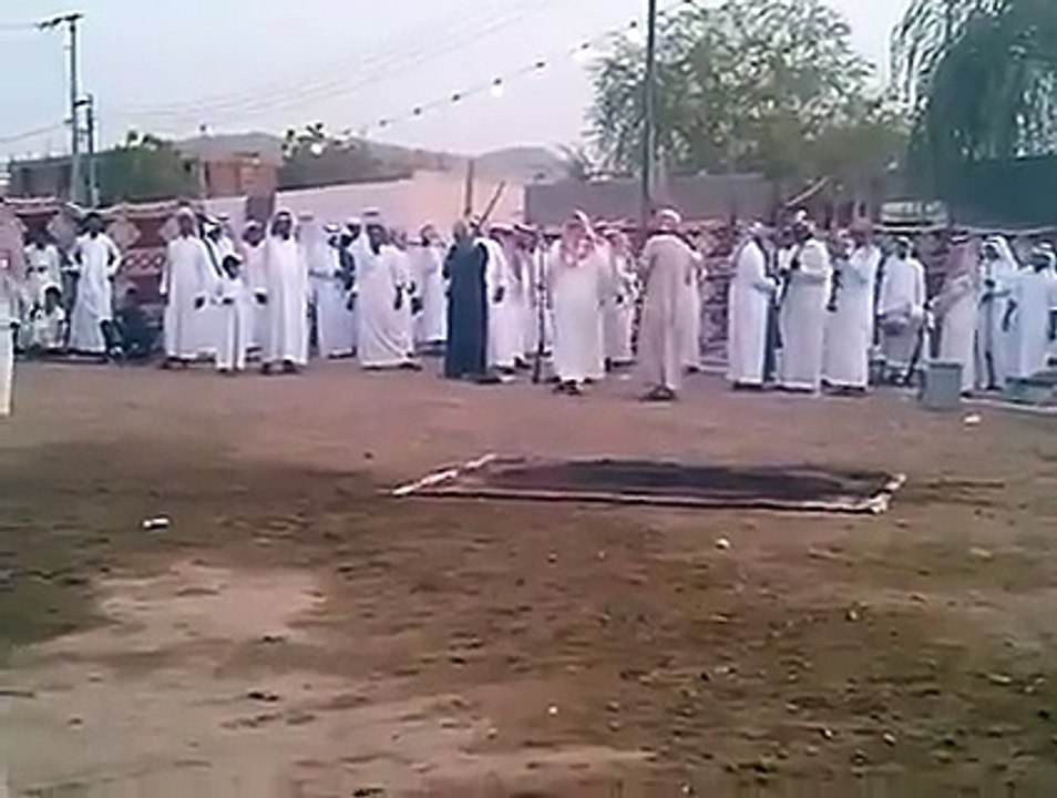 Arab Dance Party with weapons