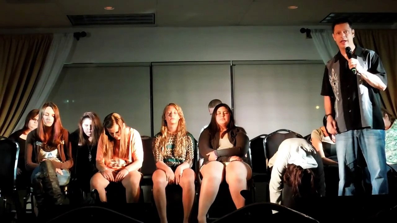 Tatiana, Erin and Phoebe hypnotized