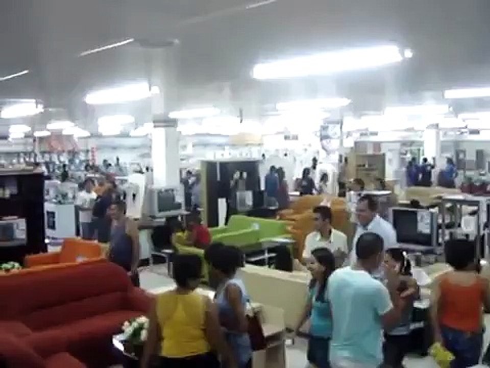 No mês de seu aniversário Zenir Móveis inaugura loja em Itap