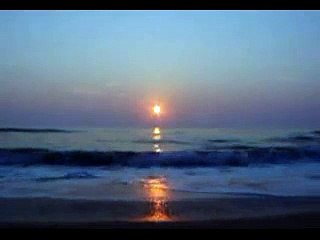 Coucher de soleil  avec bruit des vagues  et musique zen relaxante