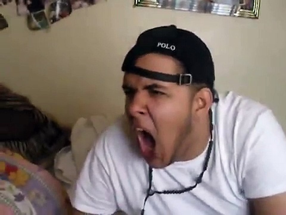one guy one cup one of the best reactions ever!!!