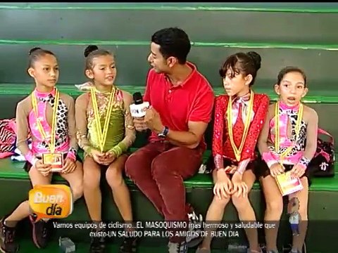 Pequeñas gimnastas peceteñas regalan oro a su cantón