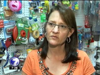 Senasa denunciará brutal agresión contra perro en Cartago: guindaba de un puente con cable en el cuello